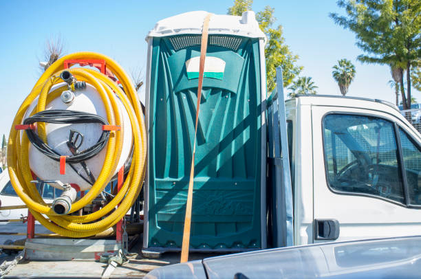 Portable bathroom rental in Phoenix, OR